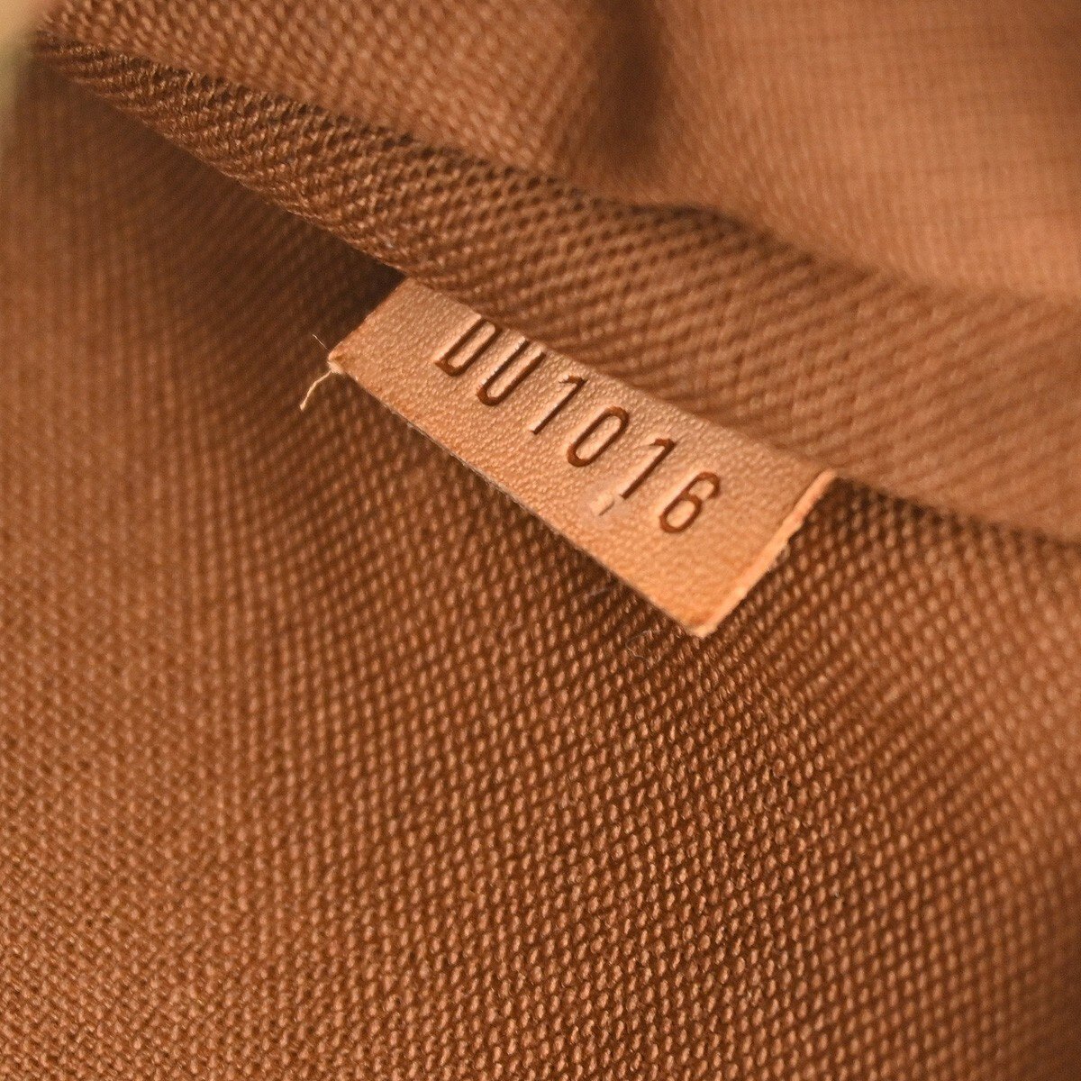 Louis Vuitton Louis Vuitton Sophie Handbag Monogram Canvas Bruin