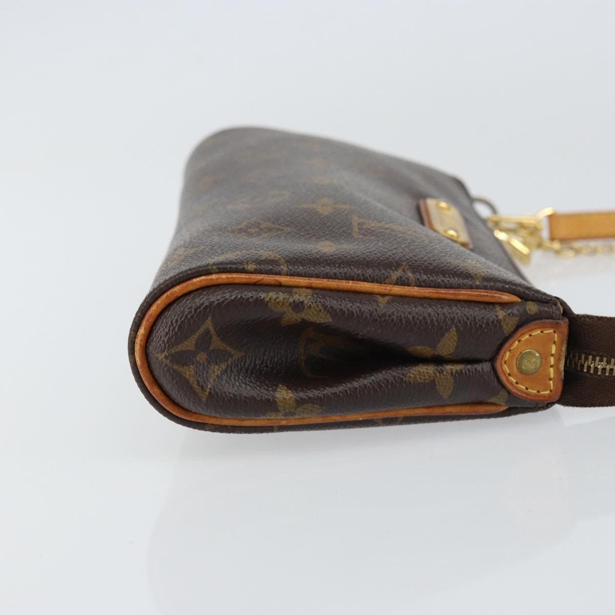 Louis Vuitton Louis Vuitton Eva Handbag Monogram Canvas Bruin