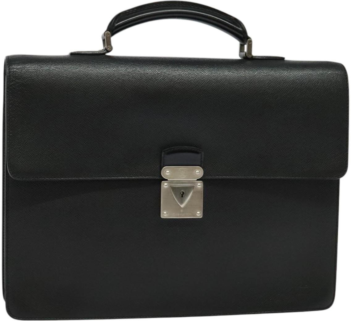Louis Vuitton Neo Robusto 1 Briefcase Taiga Leather Bruin