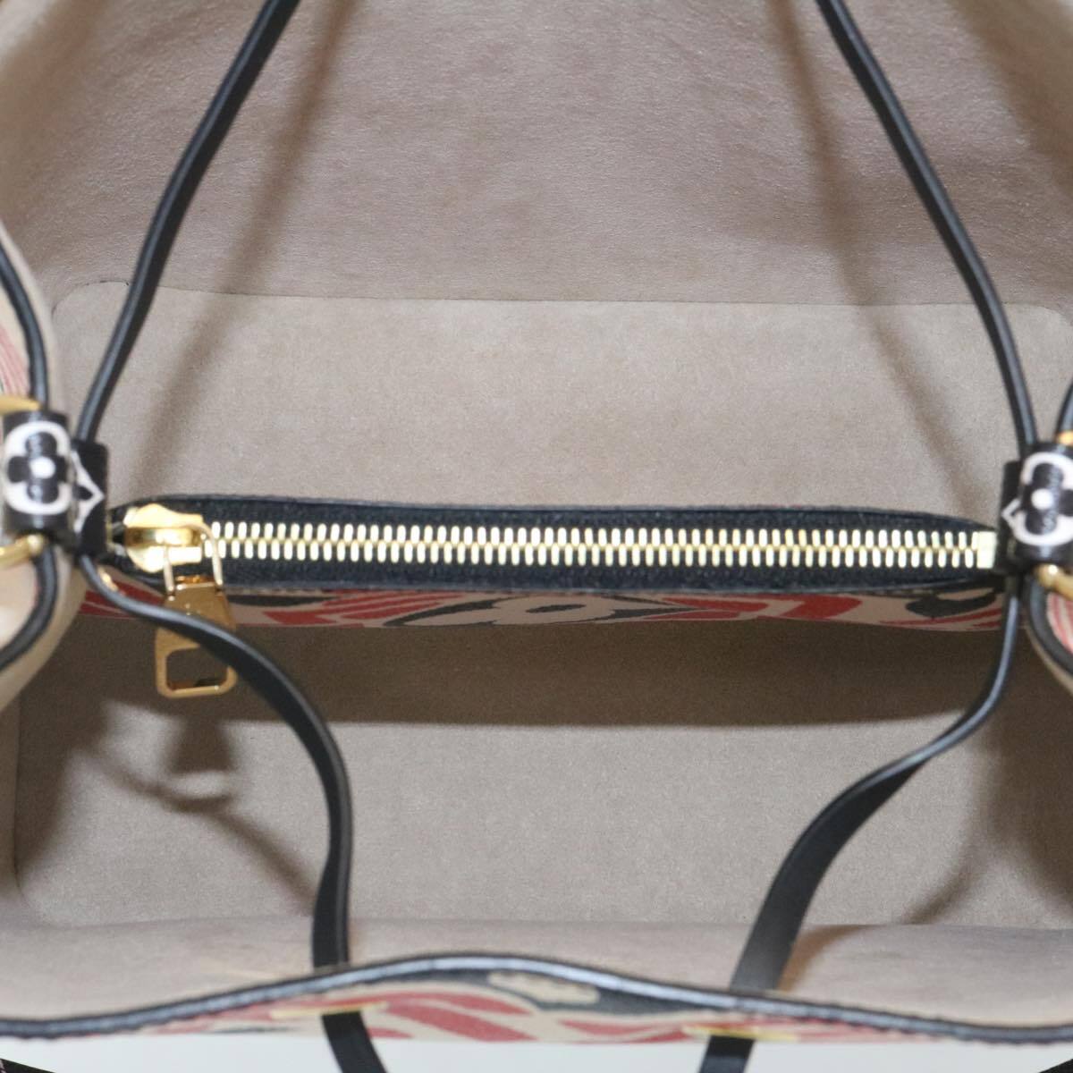 Louis Vuitton Louis Vuitton NeoNoe Handbag Limited Edition Crafty Monogram Giant MM Rood