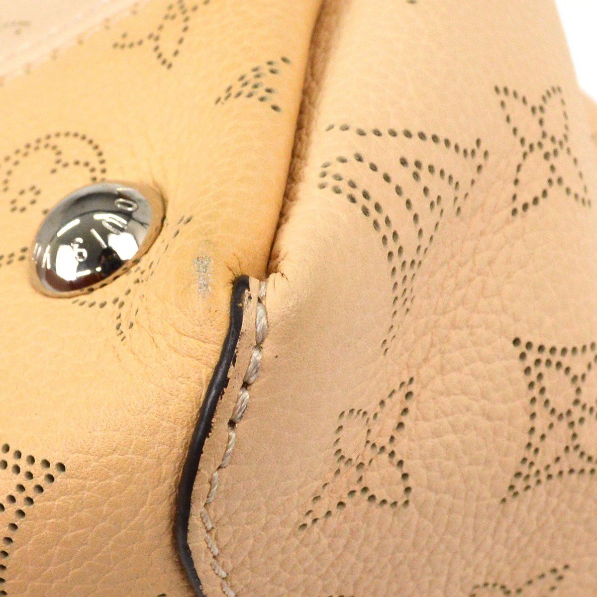 Louis Vuitton Louis Vuitton Hina Handbag Mahina Leather PM Beige