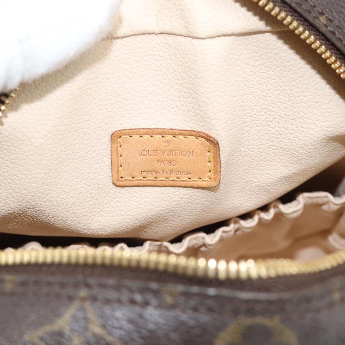 Louis Vuitton Spontini Monogram Canvas Bruin