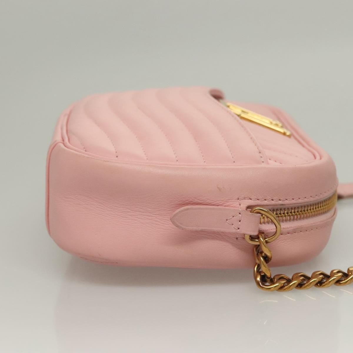 Louis Vuitton Louis Vuitton New Wave Camera Bag Quilted Leather Roze