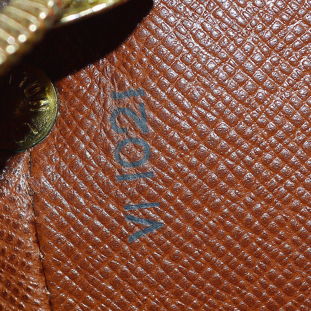 Louis Vuitton Louis Vuitton Drouot Handbag Monogram Canvas Bruin