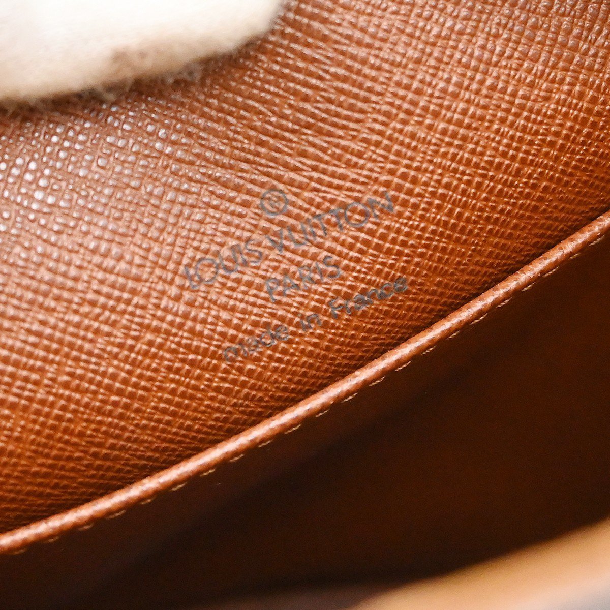 Louis Vuitton Louis Vuitton Drouot Handbag Monogram Canvas Bruin