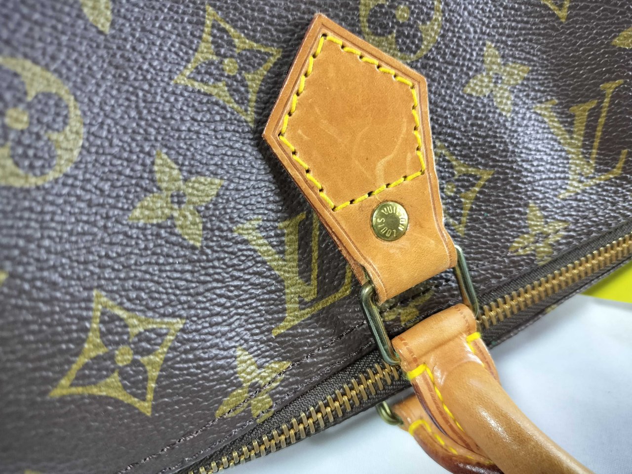 Louis Vuitton Speedy Monogram 40 Bruin