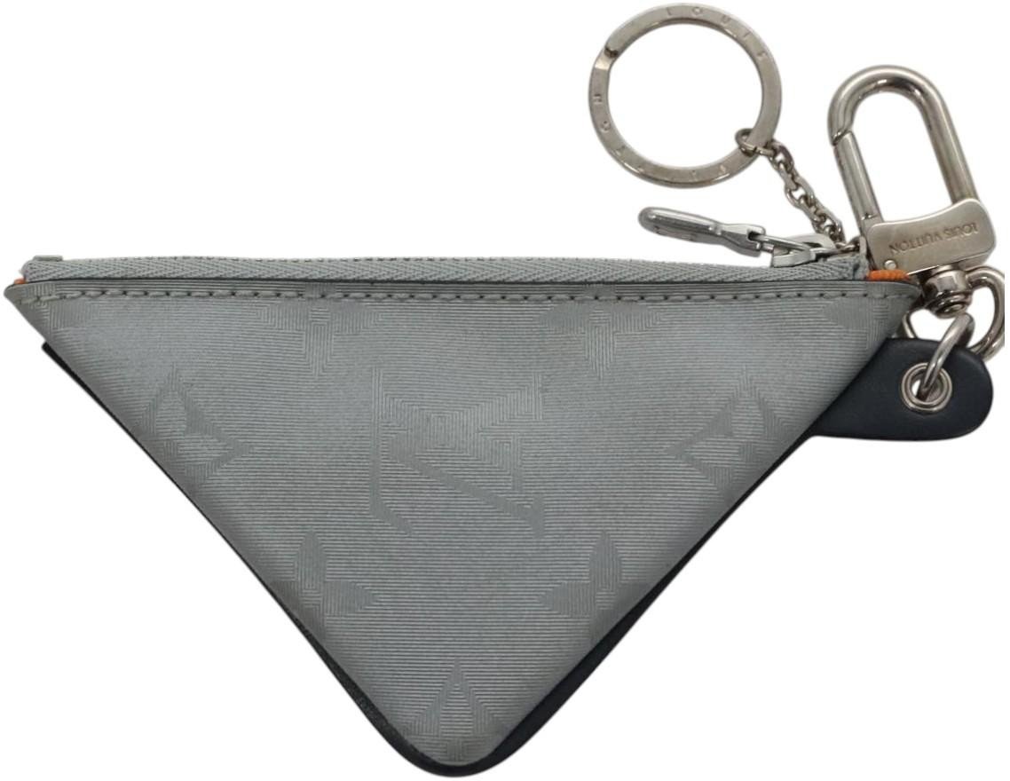 Louis Vuitton Porte cles satellite Canvas Zilver