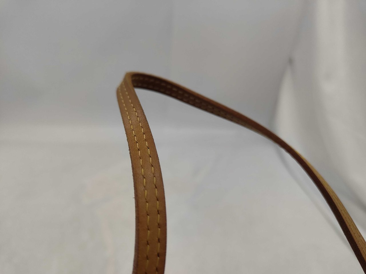 Louis Vuitton Neverfull Tote Monogram Canvas MM Bruin