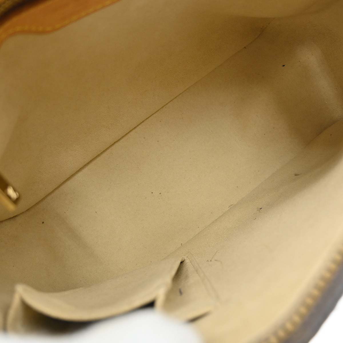 Louis Vuitton Louis Vuitton Monogram Looping Handbag Monogram Canvas MM Bruin