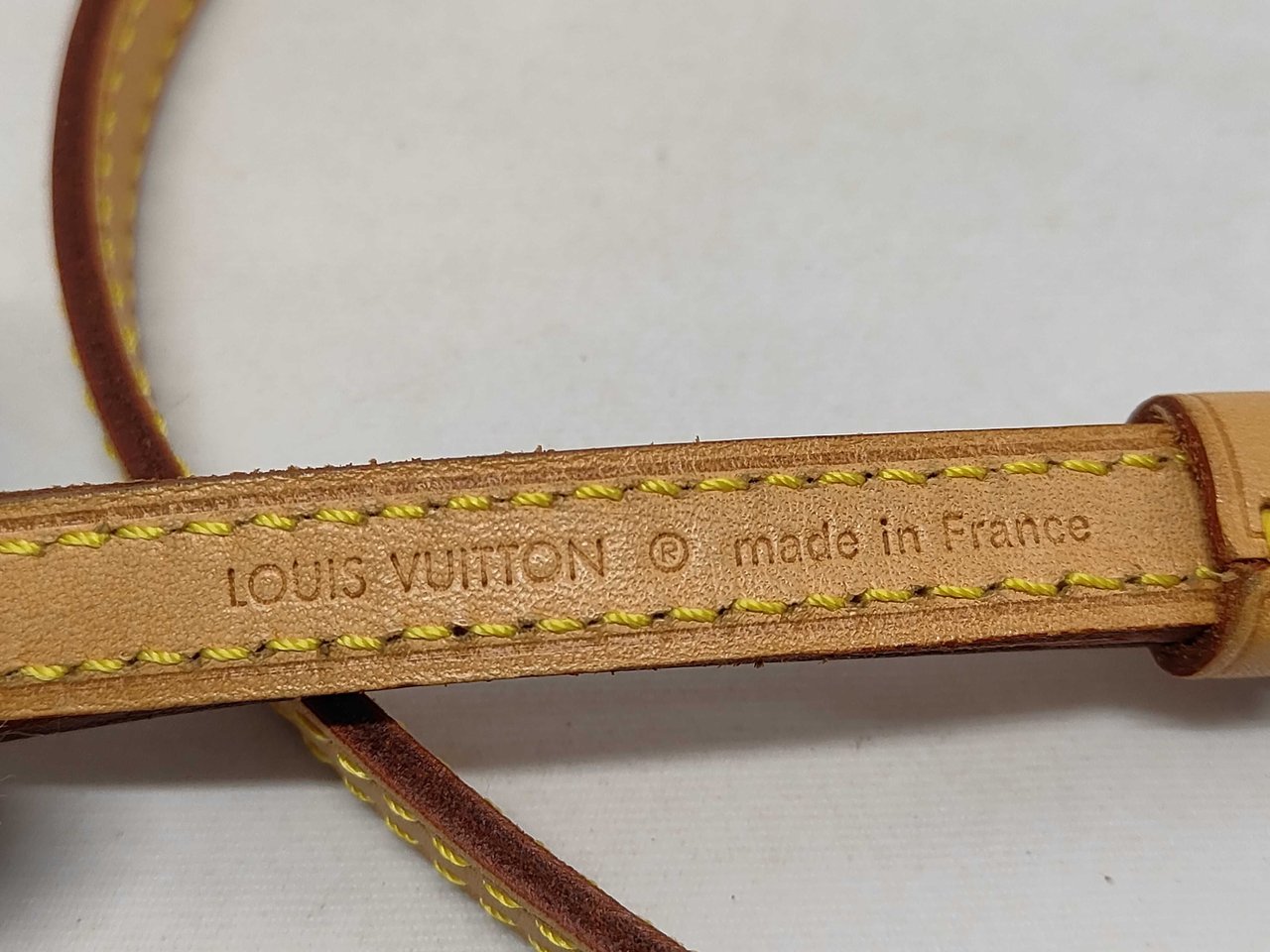 Louis Vuitton Favorite Shoulder Strap Vachetta Leather Bruin