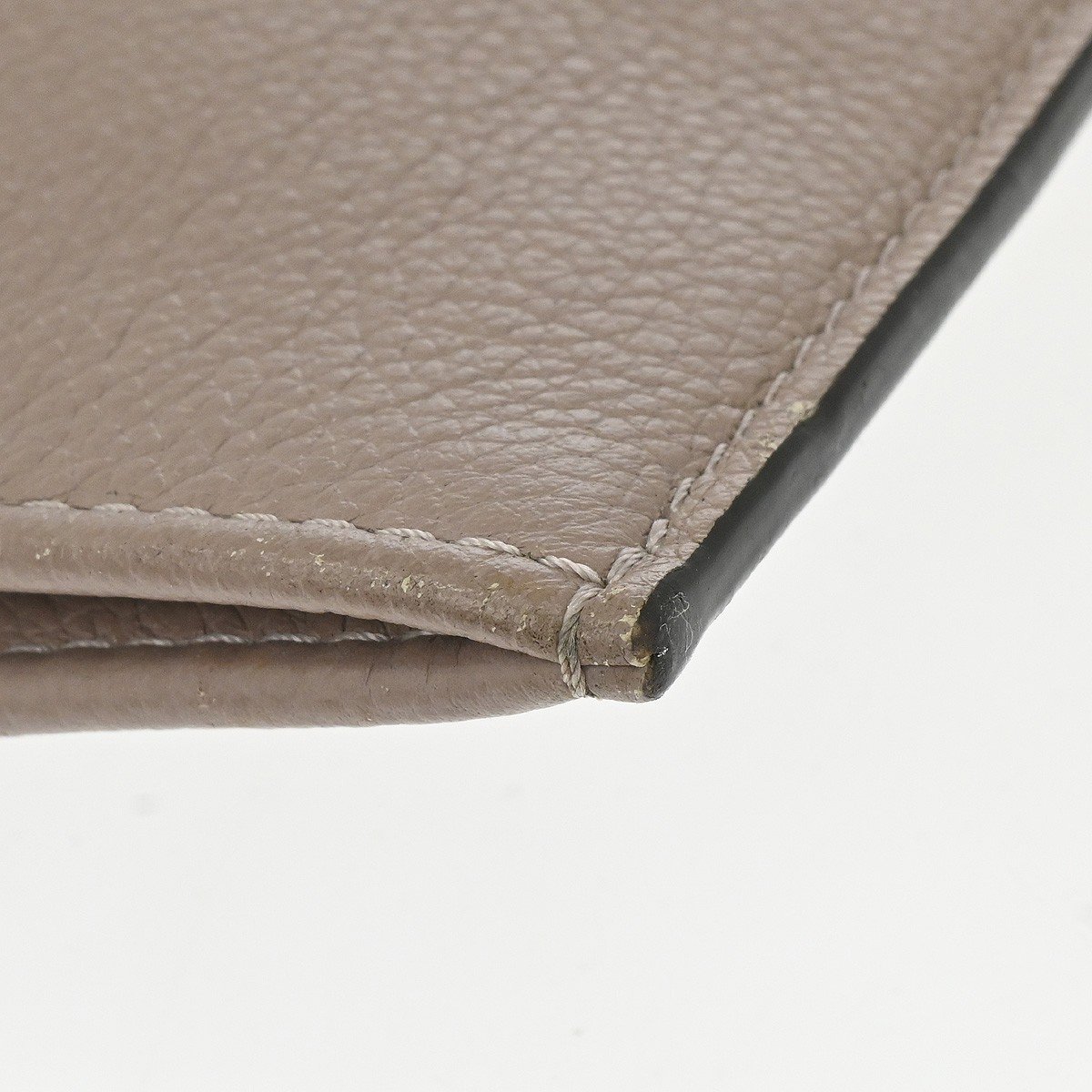 Louis Vuitton Zip Around Pochette Jour Leather PM Beige