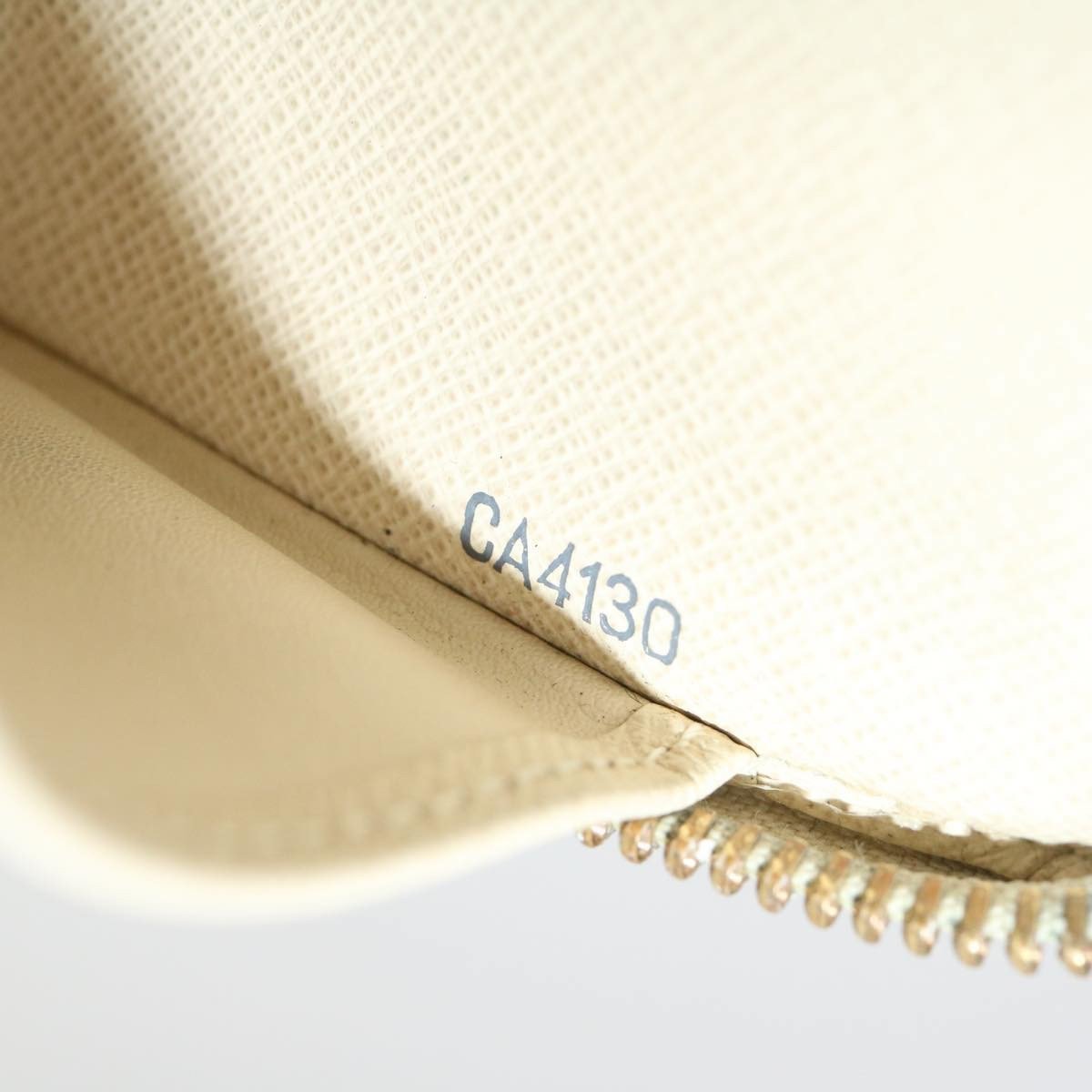 Louis Vuitton Louis Vuitton Zippy Organizer Damier Wit