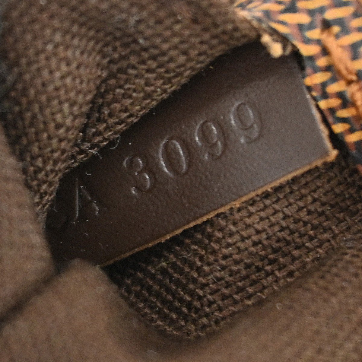 Louis Vuitton Geronimos Waist Bag Damier Bruin