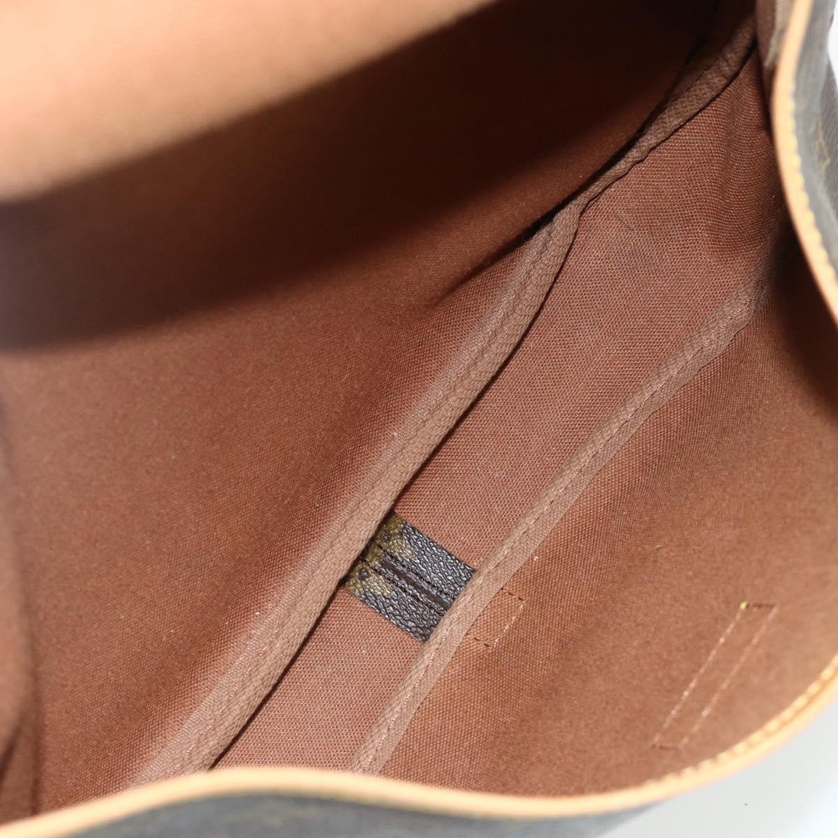 Louis Vuitton Louis Vuitton Saumur Handbag Monogram Canvas Bruin
