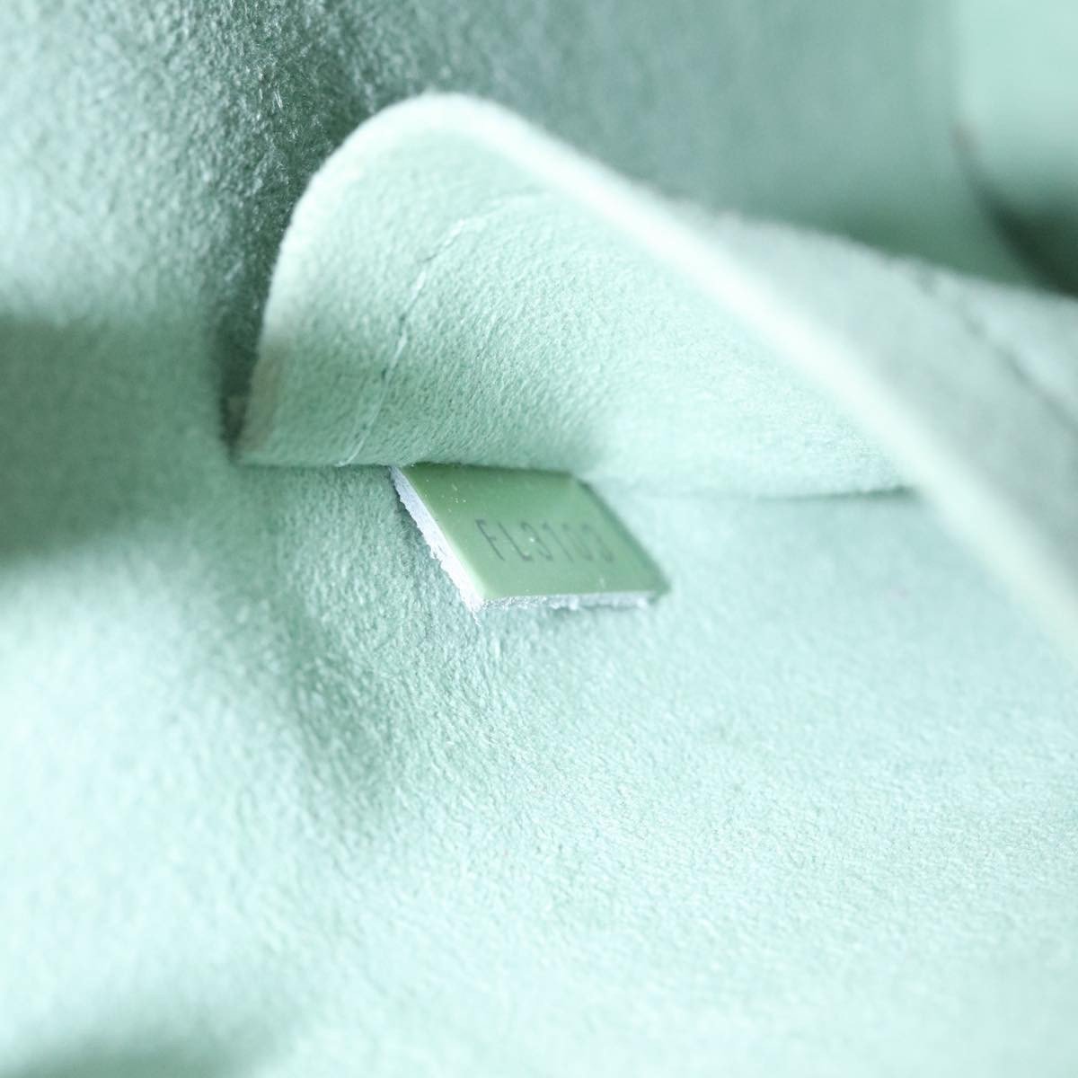 Louis Vuitton Louis Vuitton Alma Handbag Electric Epi Leather PM Groen