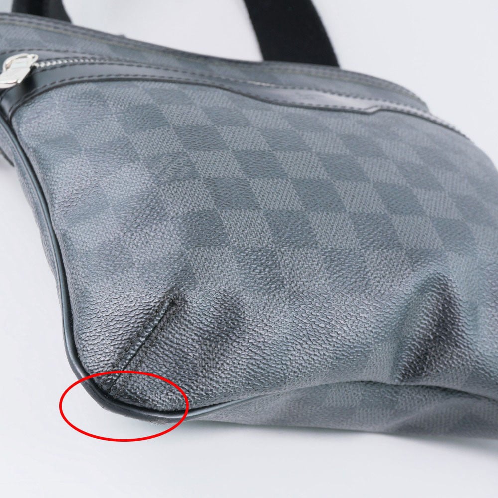 Louis Vuitton Louis Vuitton Thomas Handbag Damier Graphite Zwart