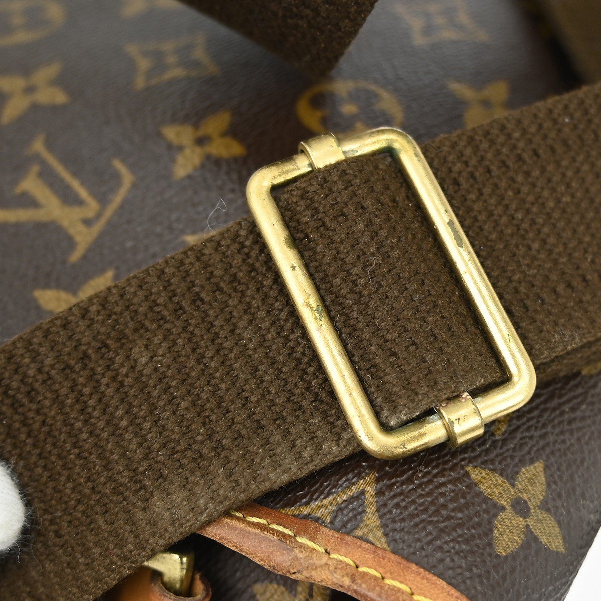 Louis Vuitton Bosphore Messenger Monogram Canvas PM Bruin