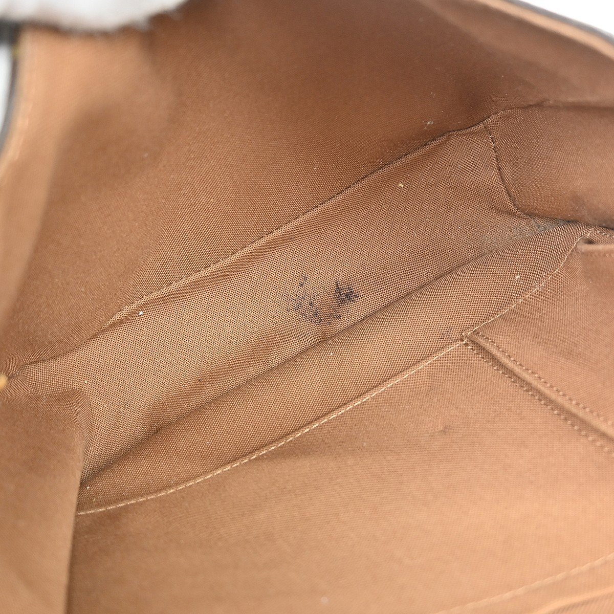 Louis Vuitton Bosphore Messenger Monogram Canvas PM Bruin