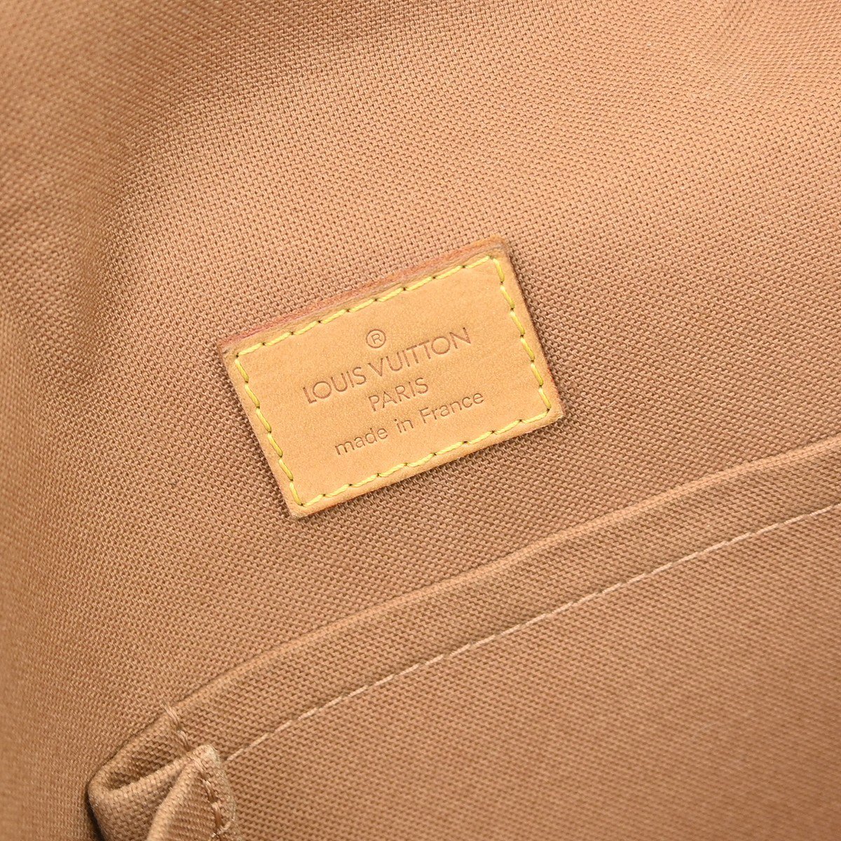 Louis Vuitton Bosphore Messenger Monogram Canvas PM Bruin
