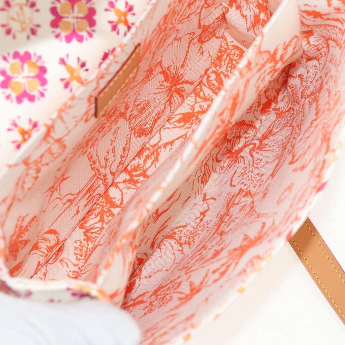 Louis Vuitton Louis Vuitton Pochette Metis By The Pool Monogram Watercolor Giant MM Divers