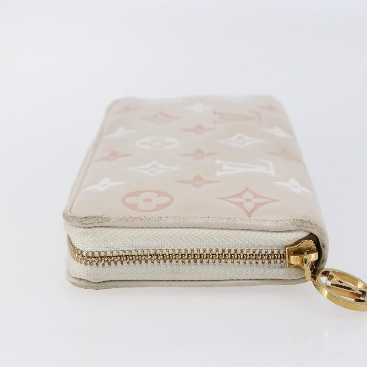 Louis Vuitton Coussin Zippy Monogram Embossed Lambskin Roze