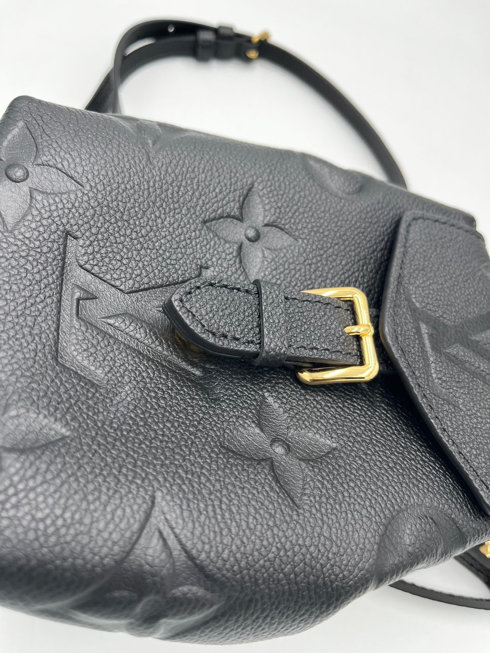 Louis Vuitton Tiny Backpack Monogram Empreinte Giant Zwart