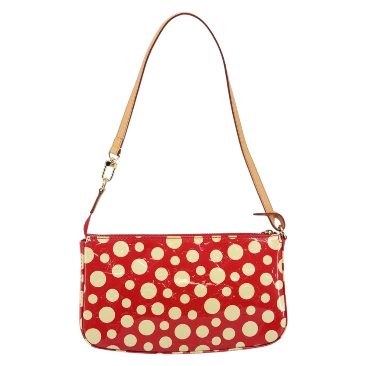 Louis Vuitton Louis Vuitton Pochette Accessoires Yayoi Kusama Painted Dots Monogram vernis Rood