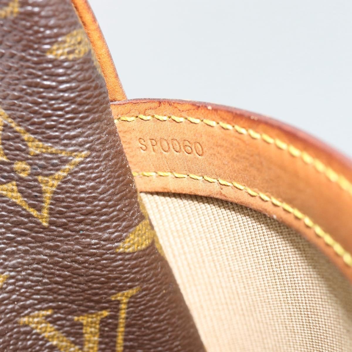 Louis Vuitton Reporter Bag Monogram Canvas Bruin