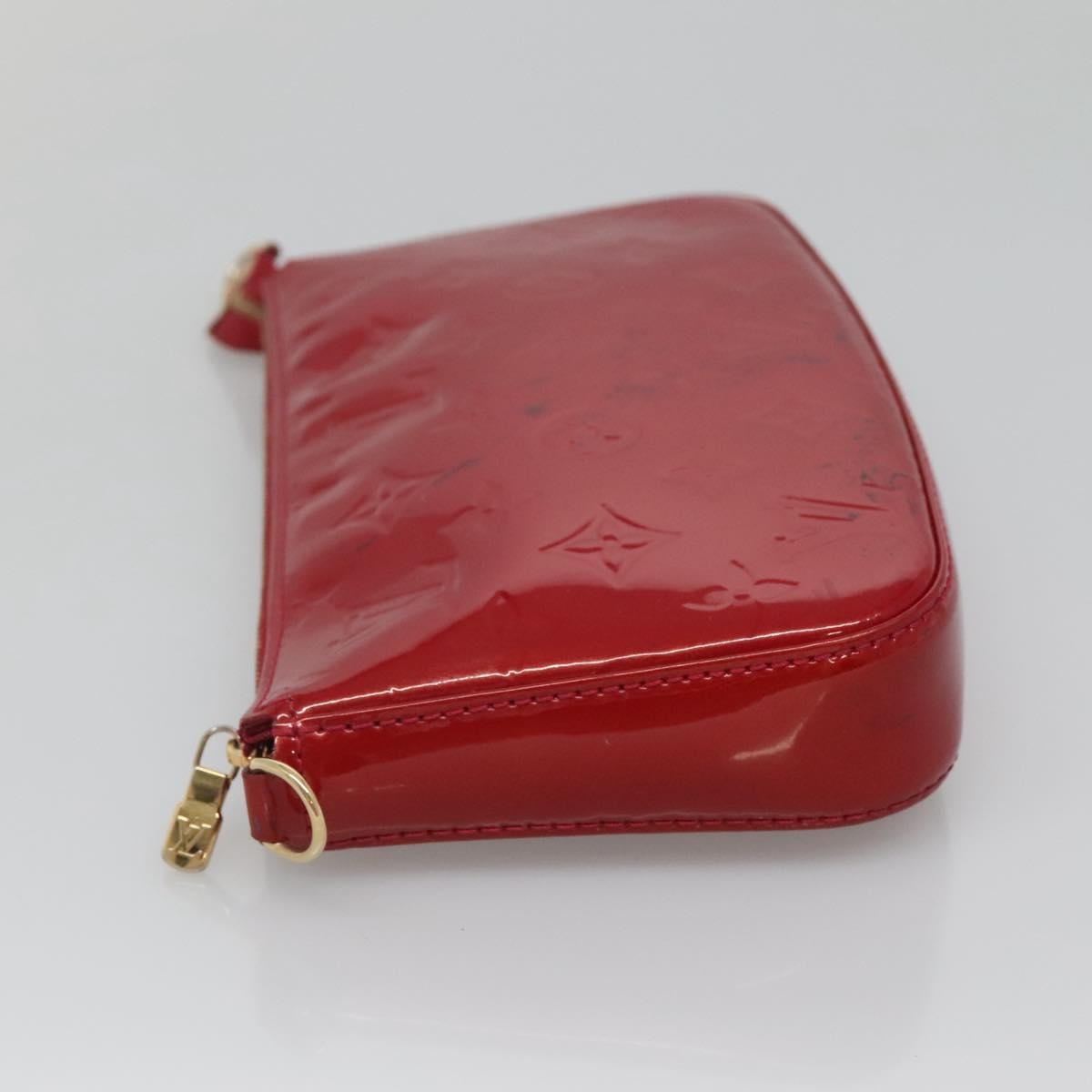 Louis Vuitton Louis Vuitton Pochette Accessoires vernis Rood