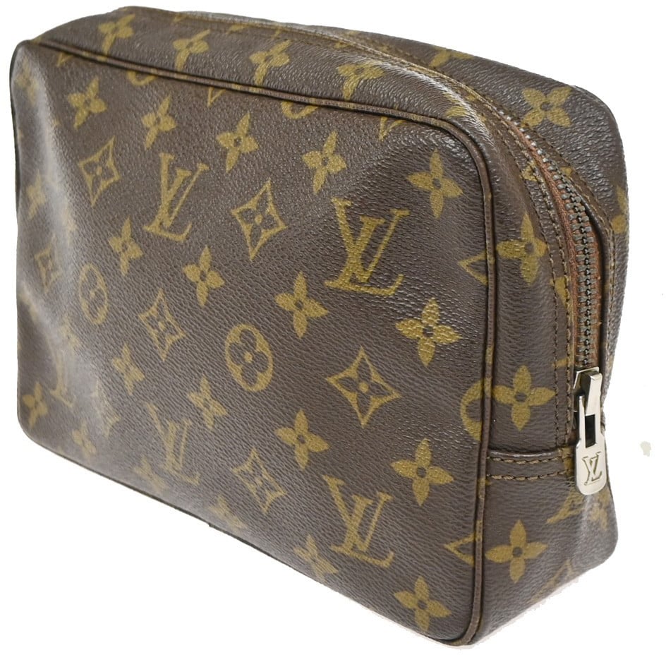 Louis Vuitton Toiletry Pouch Monogram Canvas 23 Bruin