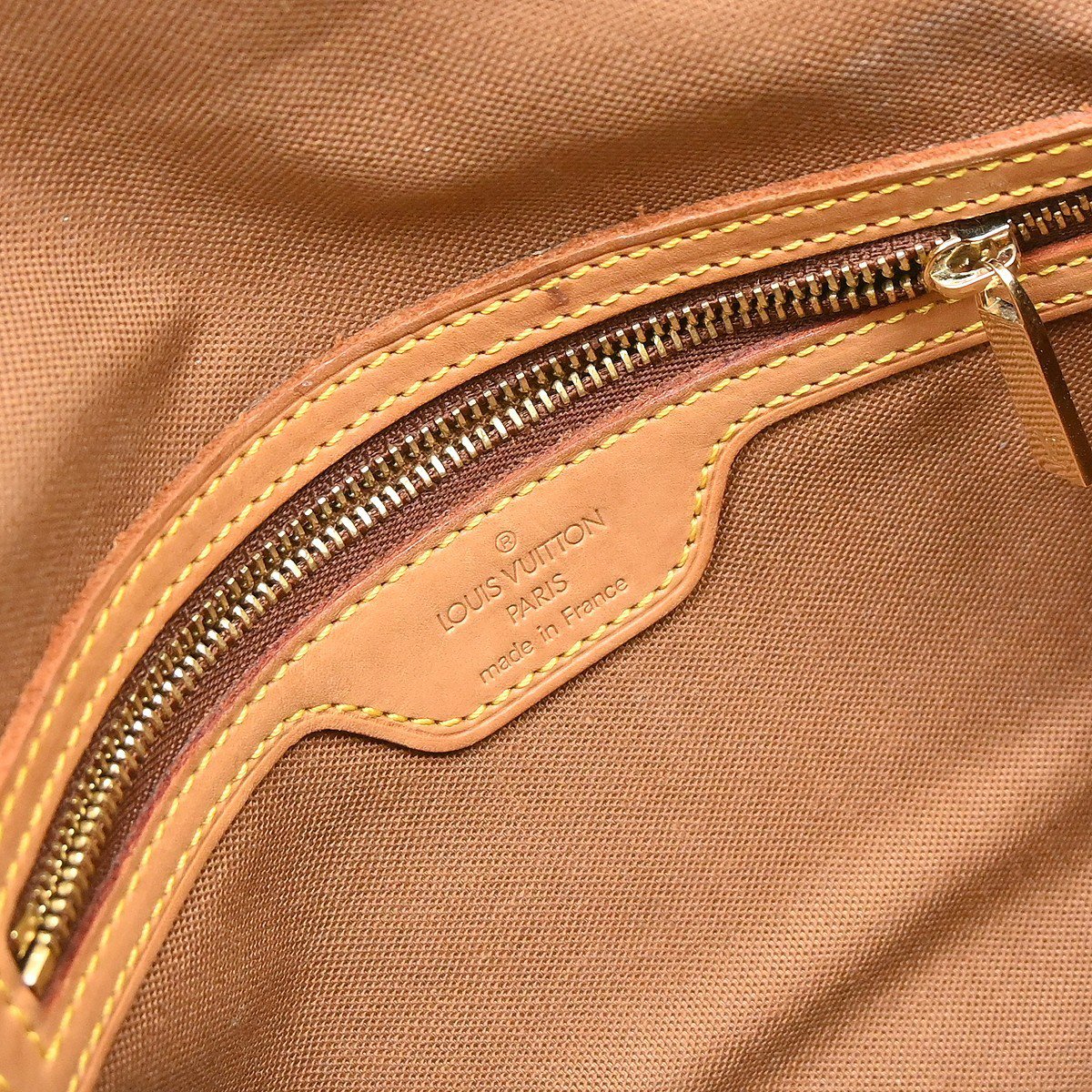 Louis Vuitton Louis Vuitton Monogram Looping Handbag Monogram Canvas Mini Bruin