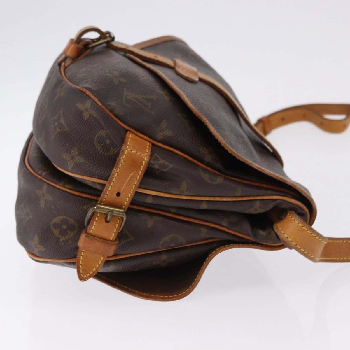 Louis Vuitton Saumur Canvas 30 Bruin
