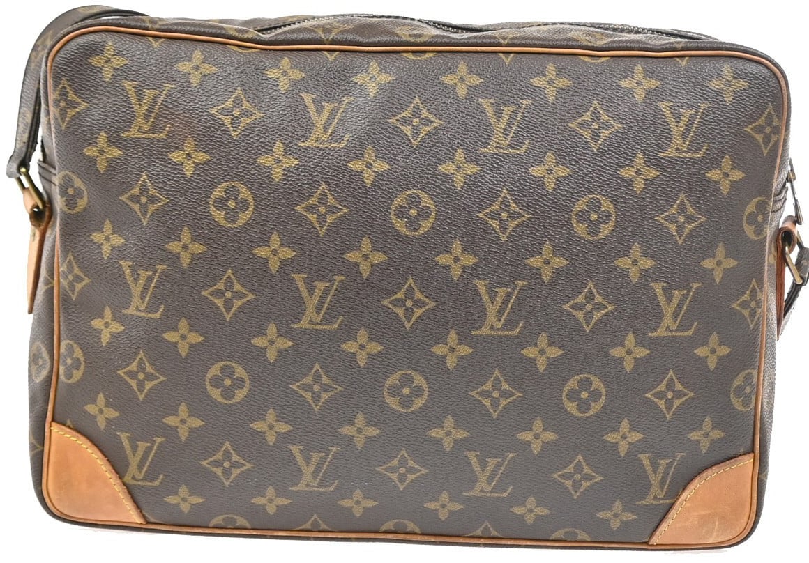 Louis Vuitton Nil Messenger Monogram Canvas GM Bruin