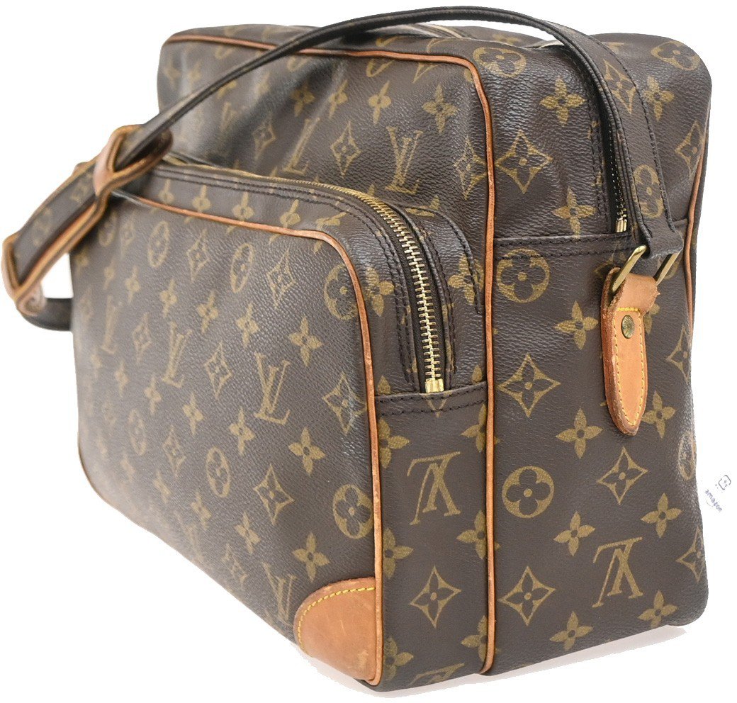 Louis Vuitton Nil Messenger Monogram Canvas GM Bruin