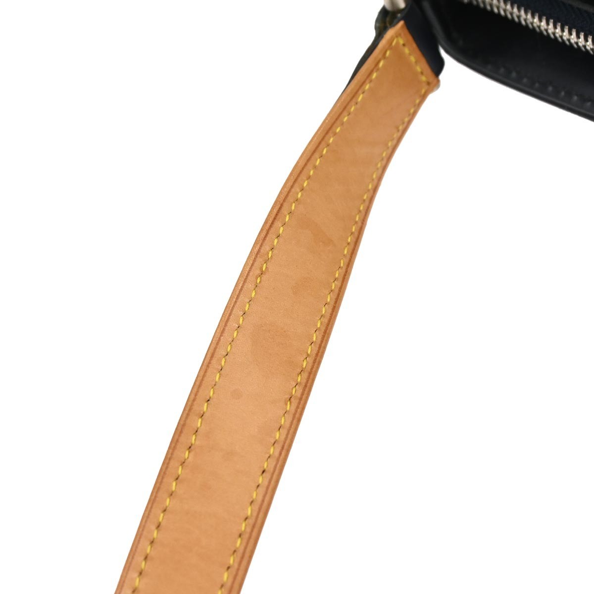 Louis Vuitton Louis Vuitton Mat Allston Handbag Monogram Vernis Blauw