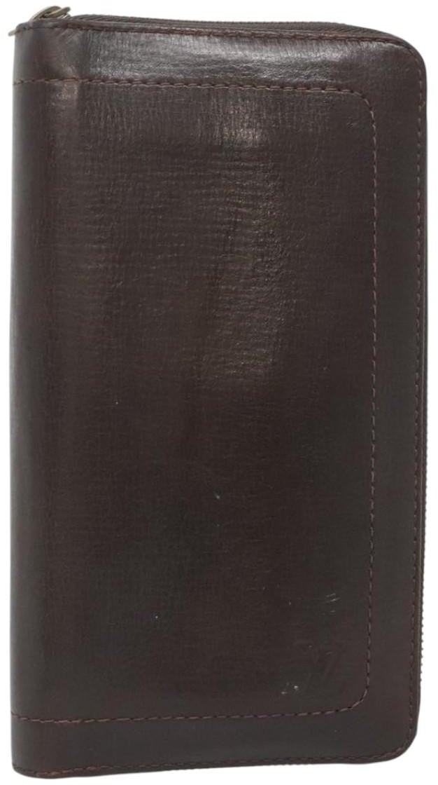 Louis Vuitton Louis Vuitton Utah Zippy Organizer Leather Bruin