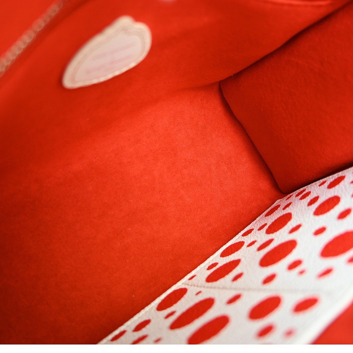 Louis Vuitton OnTheGo Tote Yayoi Kusama Infinity Dots Monogram Empreinte Giant PM Rood