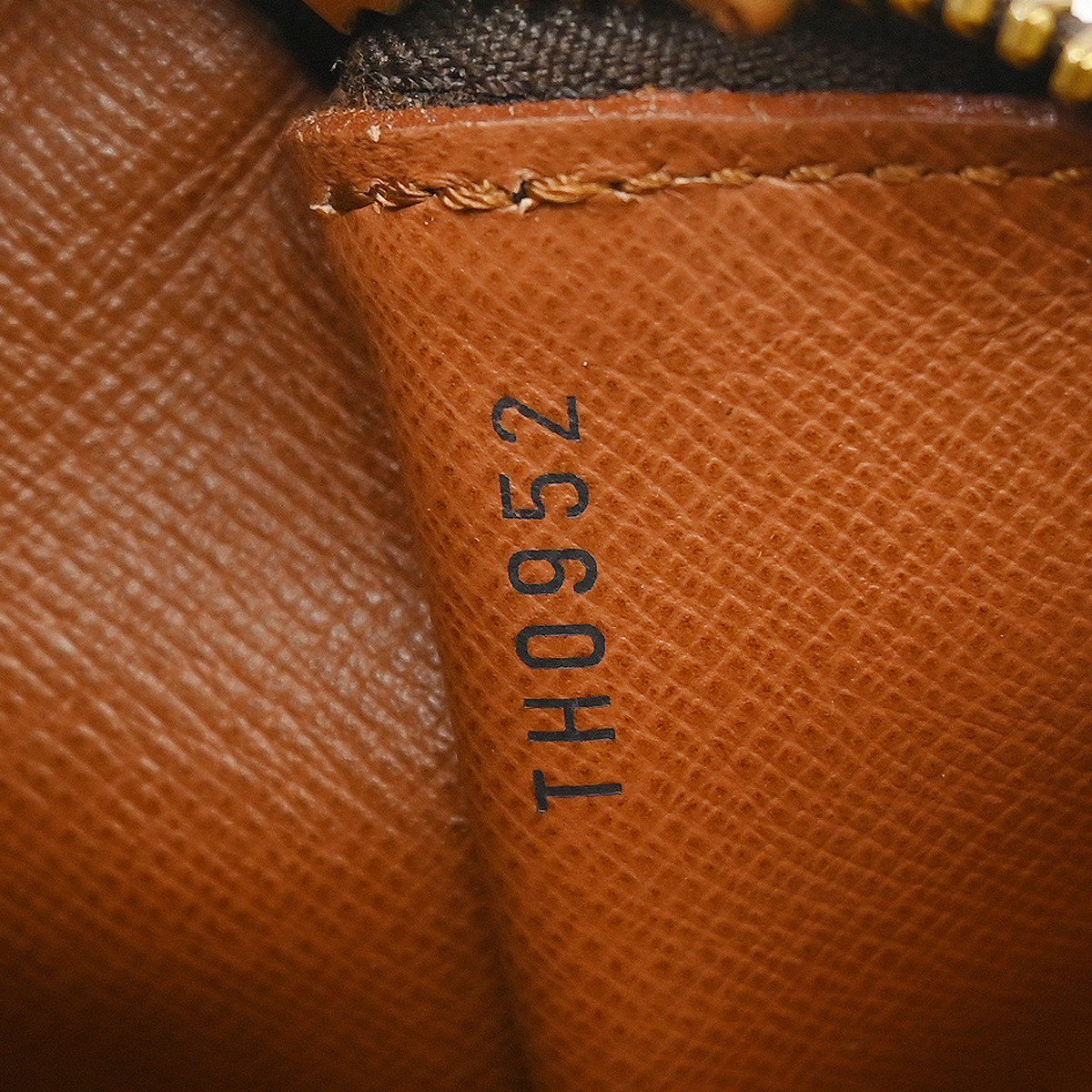 Louis Vuitton Papillon Monogram 26 Bruin