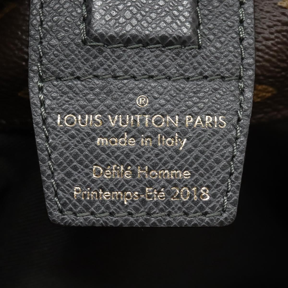 Louis Vuitton Louis Vuitton Outdoor Pouch Limited Edition Monogram Pacific Canvas Medium Blauw