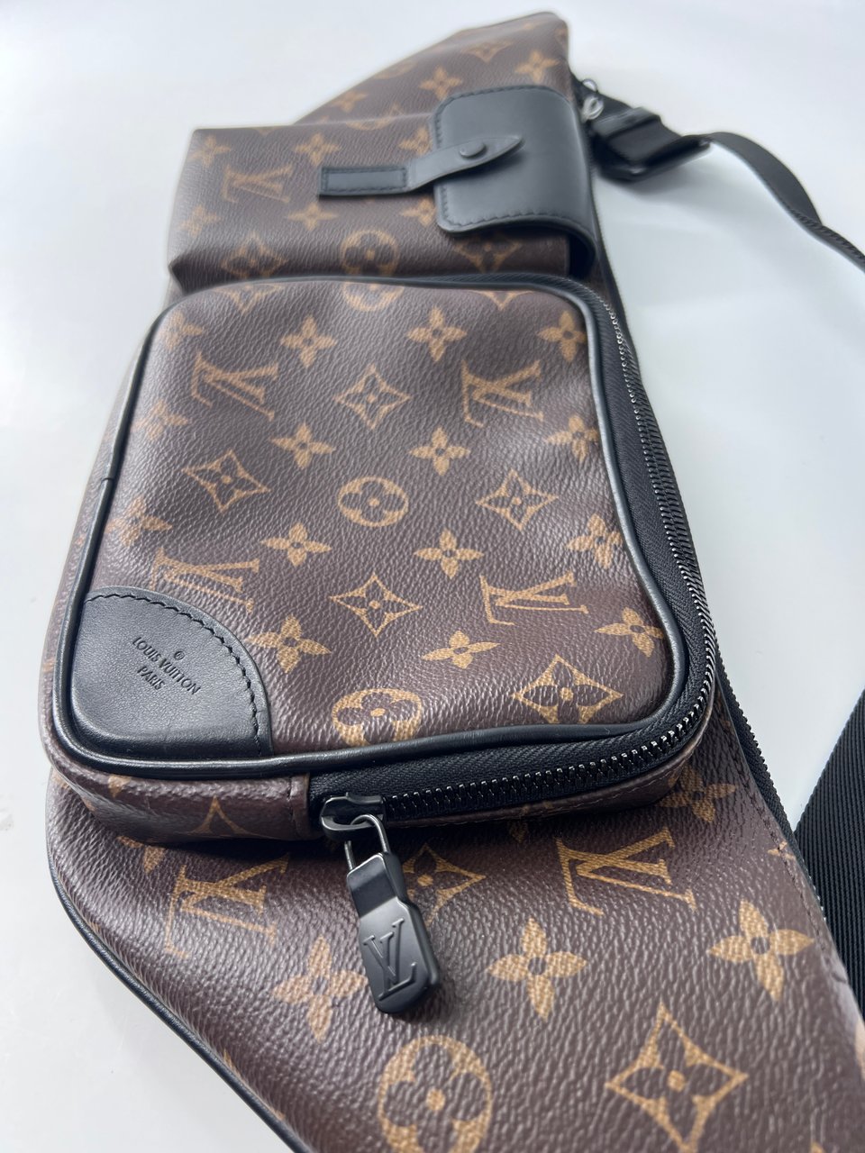 Louis Vuitton Louis Vuitton Christopher Bumbag Macassar Monogram Canvas Bruin