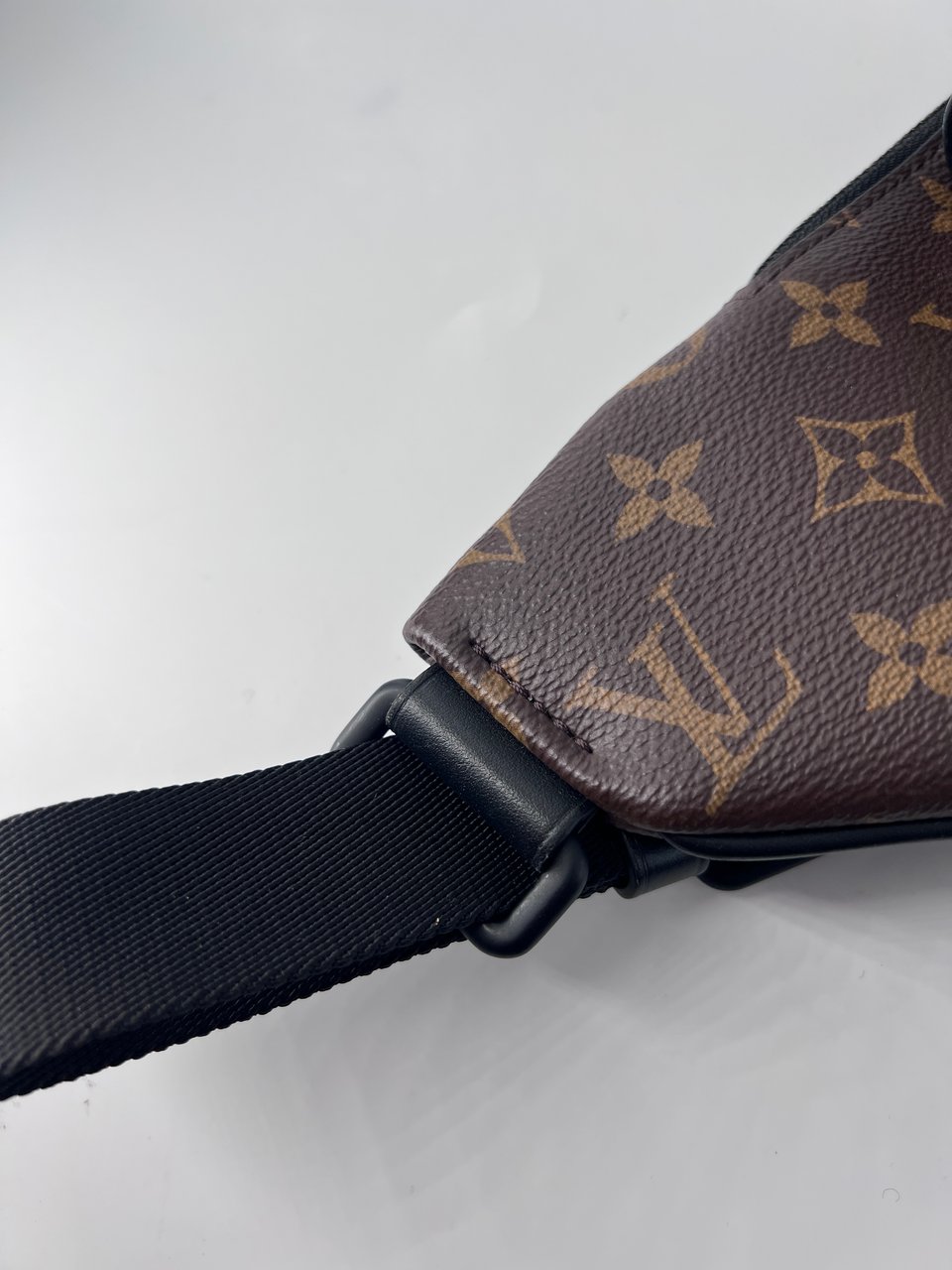 Louis Vuitton Louis Vuitton Christopher Bumbag Macassar Monogram Canvas Bruin