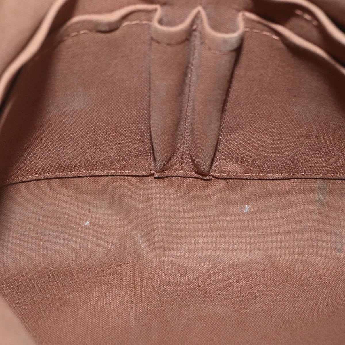 Louis Vuitton Louis Vuitton Trotteur Beaubourg Handbag Monogram Canvas Bruin