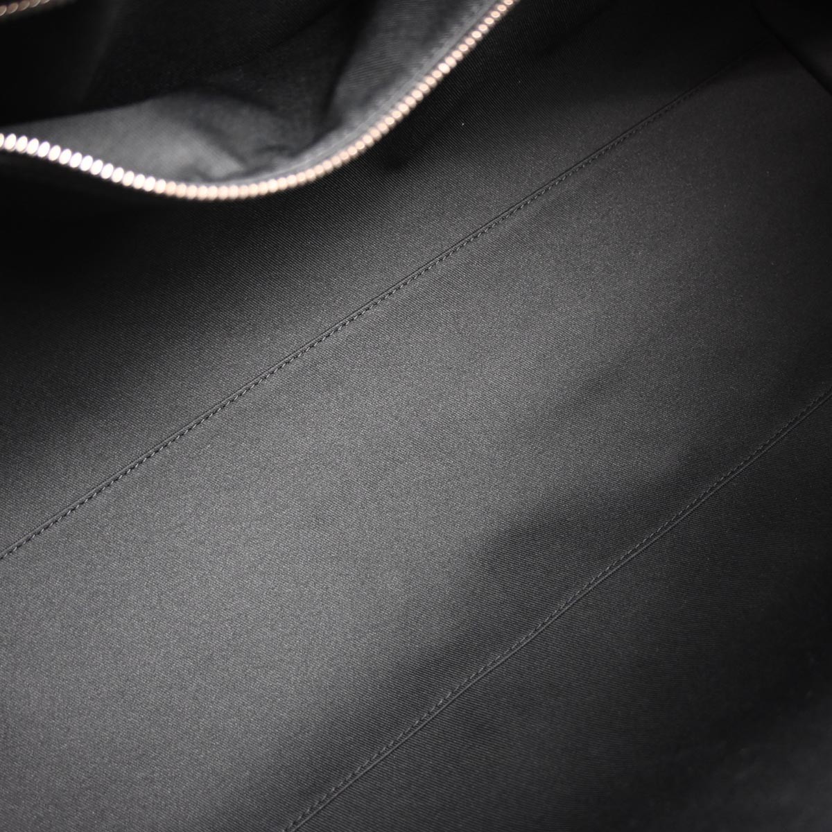 Louis Vuitton Louis Vuitton Keepall Bandouliere Bag Limited Edition FIFA World Cup Epi Leather 50 Zwart