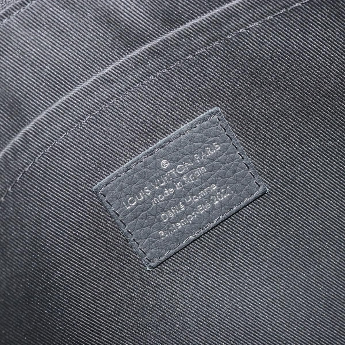 Louis Vuitton LV Friends A4 Printed Monogram Taurillon Leather Zwart