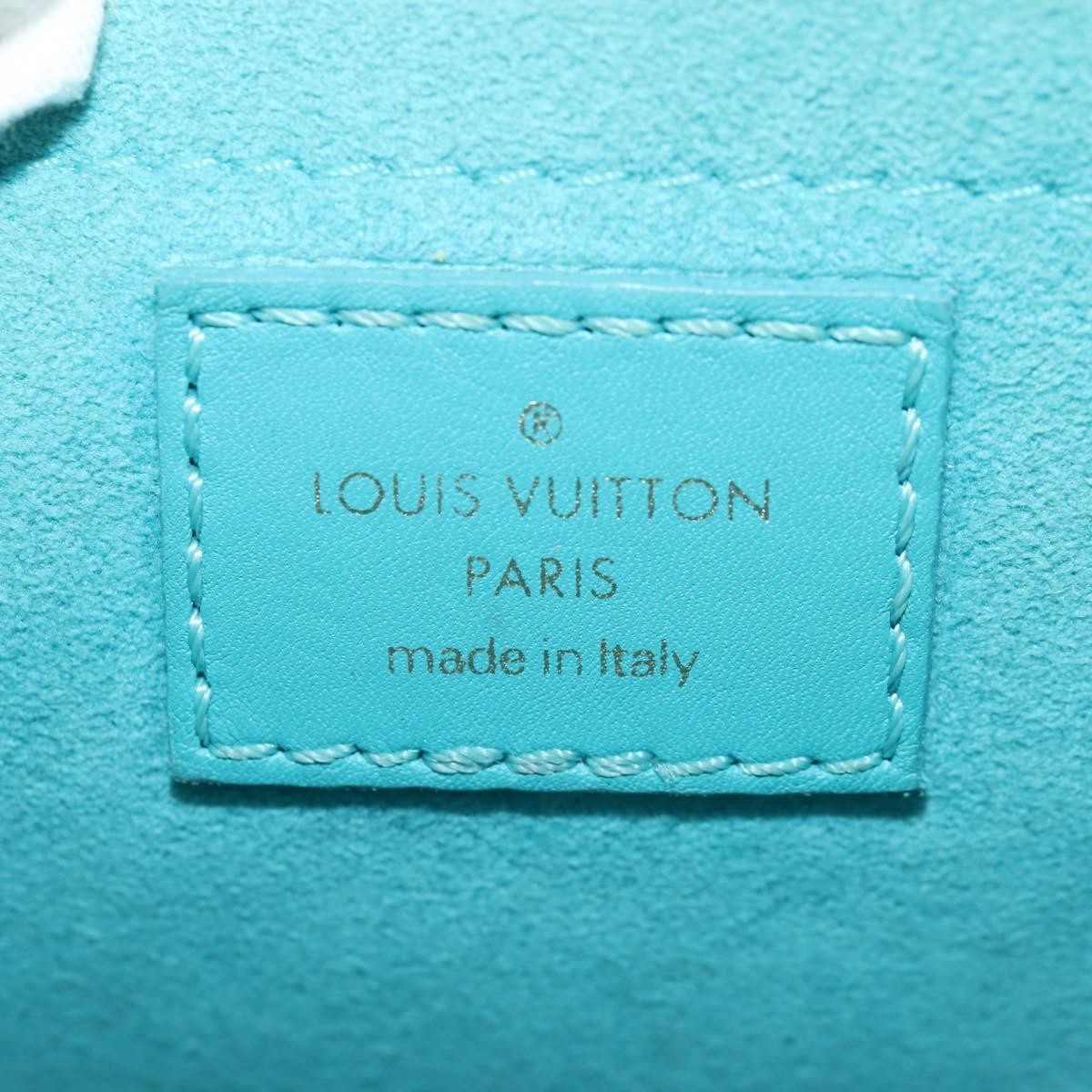 Louis Vuitton Louis Vuitton New Wave Chain Bag Quilted Leather PM Blauw