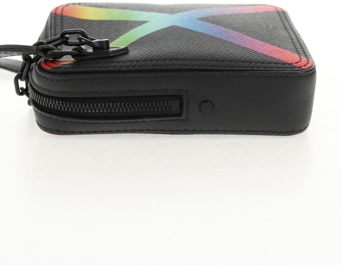 Louis Vuitton Louis Vuitton Danube Messenger Bag Rainbow Taiga Leather Zwart