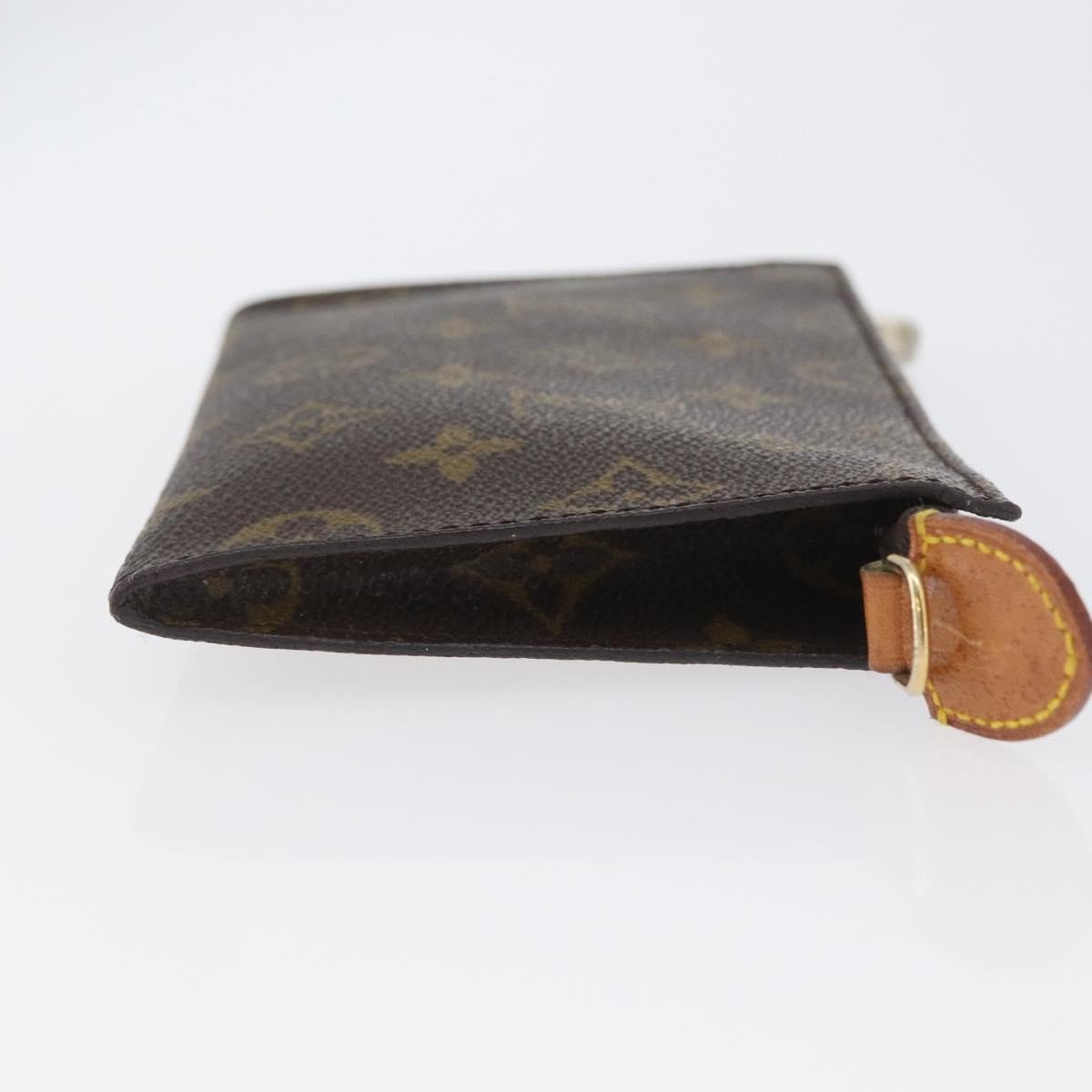 Louis Vuitton Louis Vuitton Bucket Pouch Monogram Canvas Bruin