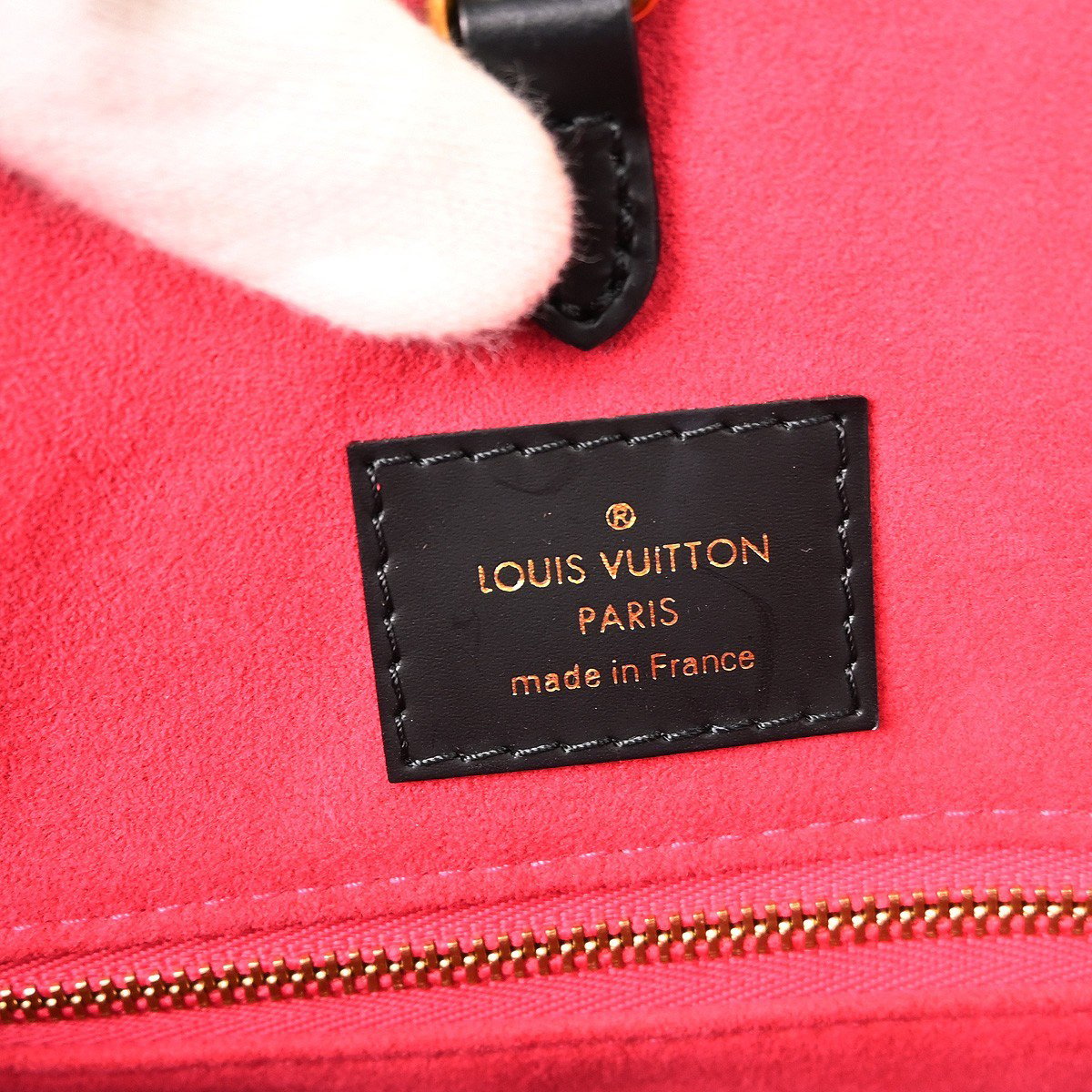 Louis Vuitton OnTheGo Tote Epi Leather MM Zwart
