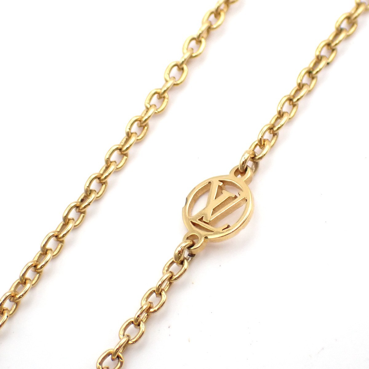 Louis Vuitton Louis Vuitton Essential V Necklace Metal Goud