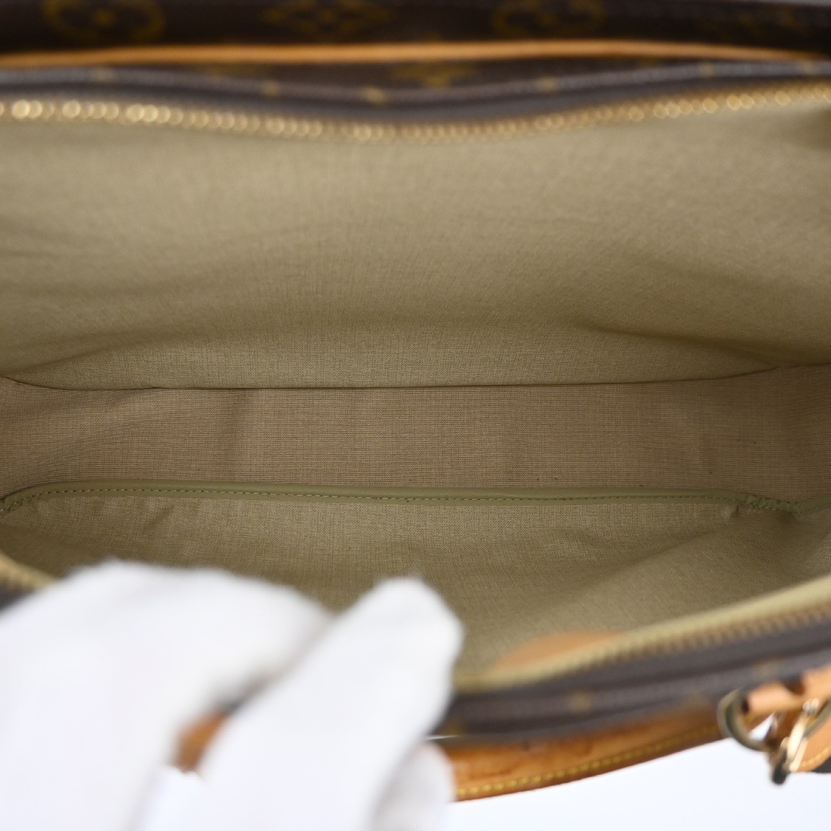 Louis Vuitton Louis Vuitton Alize Bag Monogram Canvas 24 Heures Bruin